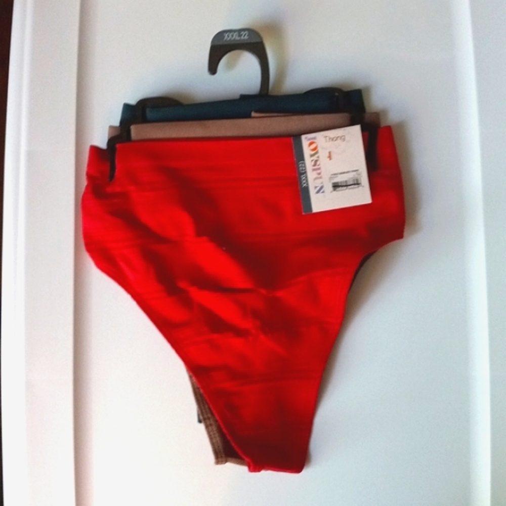 Panties thongs set of 3 size XXXL (22) green, tan and red